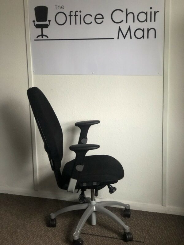 RH Extend 120 Large Orthopaedic Executive Chair In Black with HA arms - Image 3