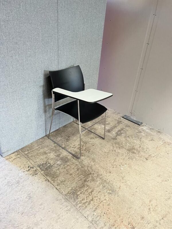 Casala Curvy Tablet chair in black and white On Chrome Wire Frame - Image 4