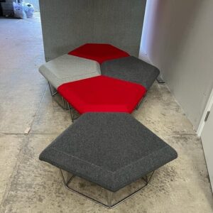 Frovi Nest Pentagonal breakout seating set vivid red silver and anthracite