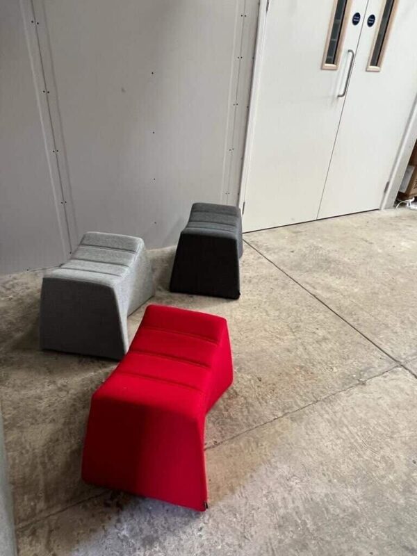 NaughtOne Pinch Stools and Sofa 3 Seater Set in vivid red silver and anthracite - Image 4