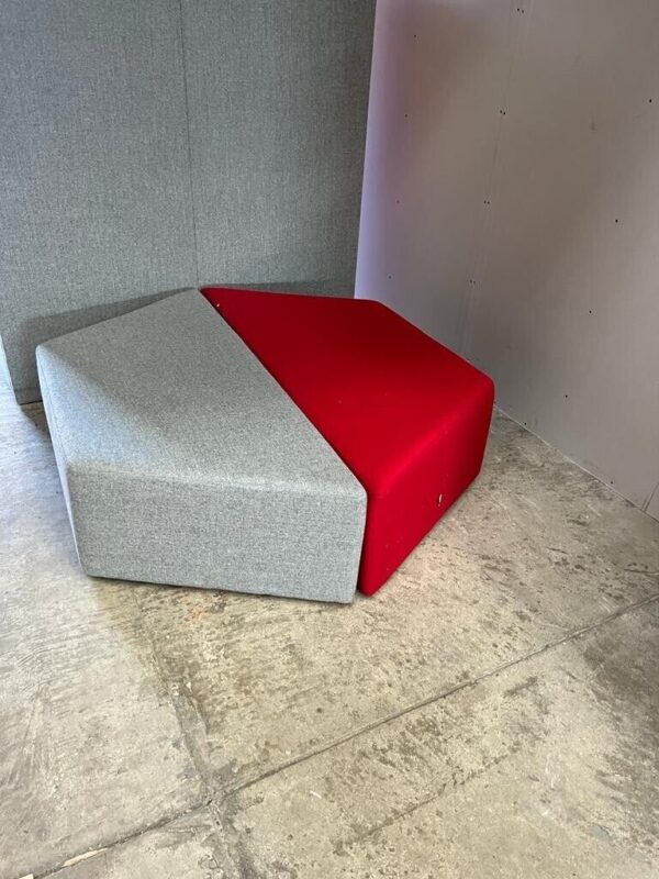 Sixteen3 Modular block collaborative soft seating - Image 8