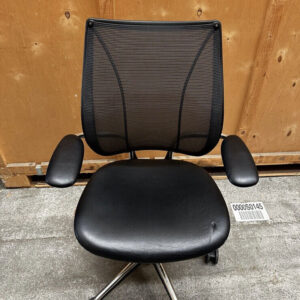 Humanscale Liberty Mesh back Leather seat task chair on Alloy Frame fixed Arms