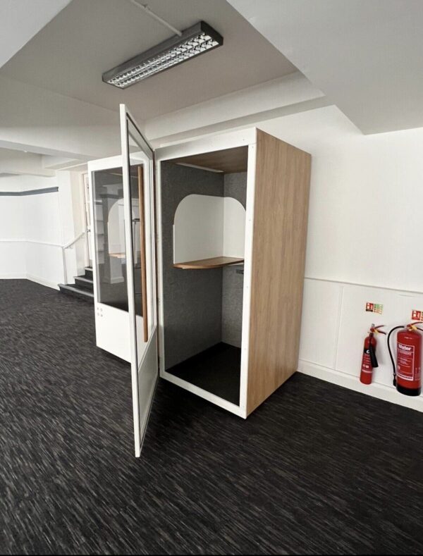 ROOM phone booth acoustic pod - Image 5