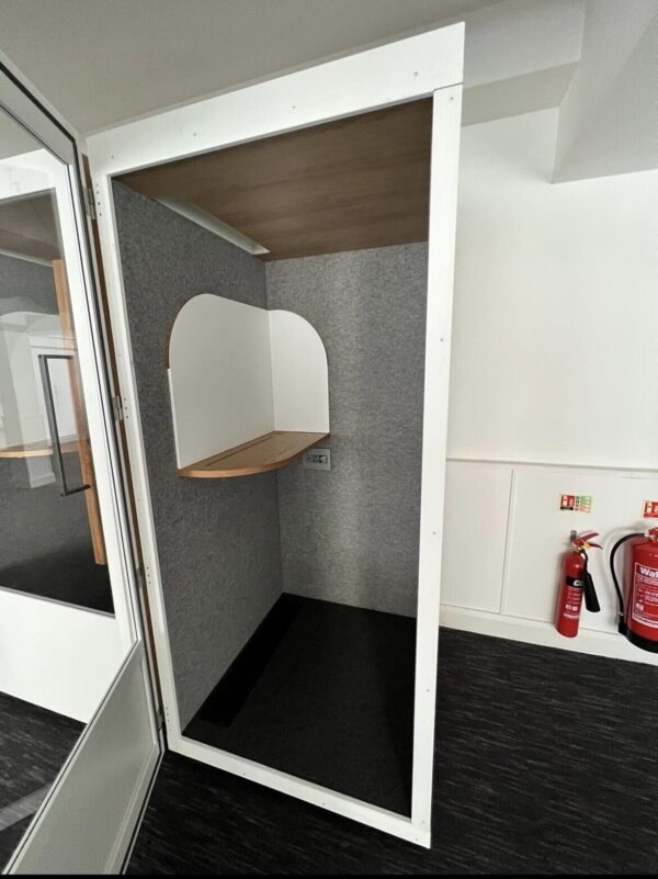 ROOM phone booth acoustic pod - Image 6