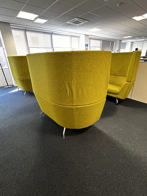 Orangebox CWTCH 02 HB High back Green Fabric on Wheels