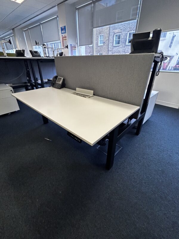 Sit Stand Back To Back 1600 x 800 White Desk Top on Black legs memory settings