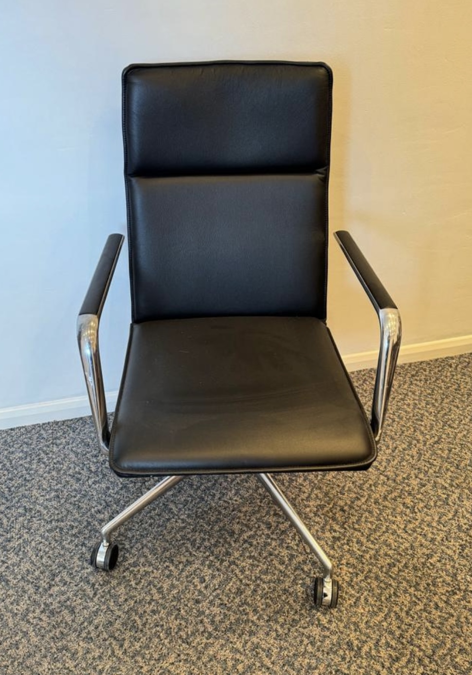 Brunner FinaSoft Medium Back Black Leather Conference Chair Polished Aluminium Base