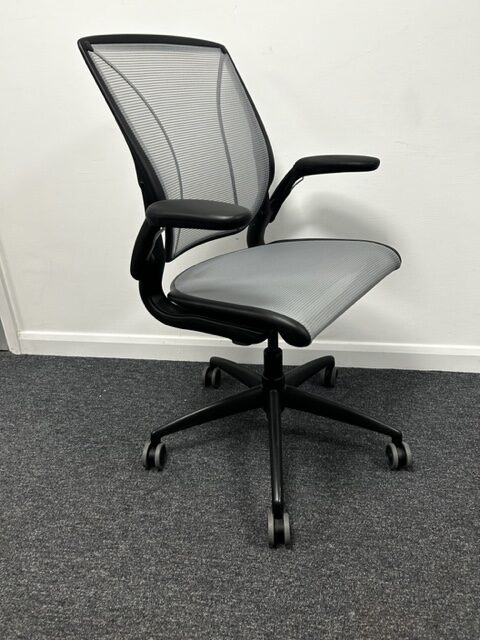 Used Humanscale Diffrient Silver