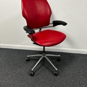 Red Humanscale Freedom