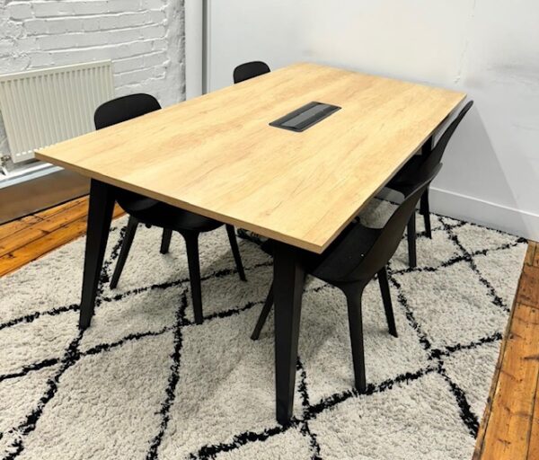 Techo 2M x 1.02M Conference table