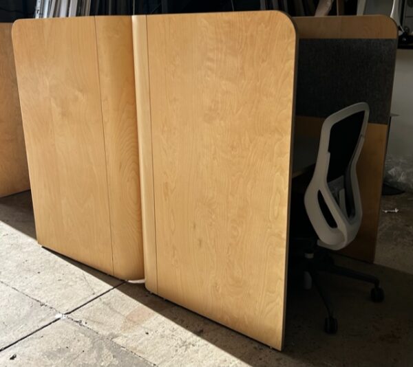 Soloscape Work Booth Acoustic Individual Work Space Natural Ash 8 Available