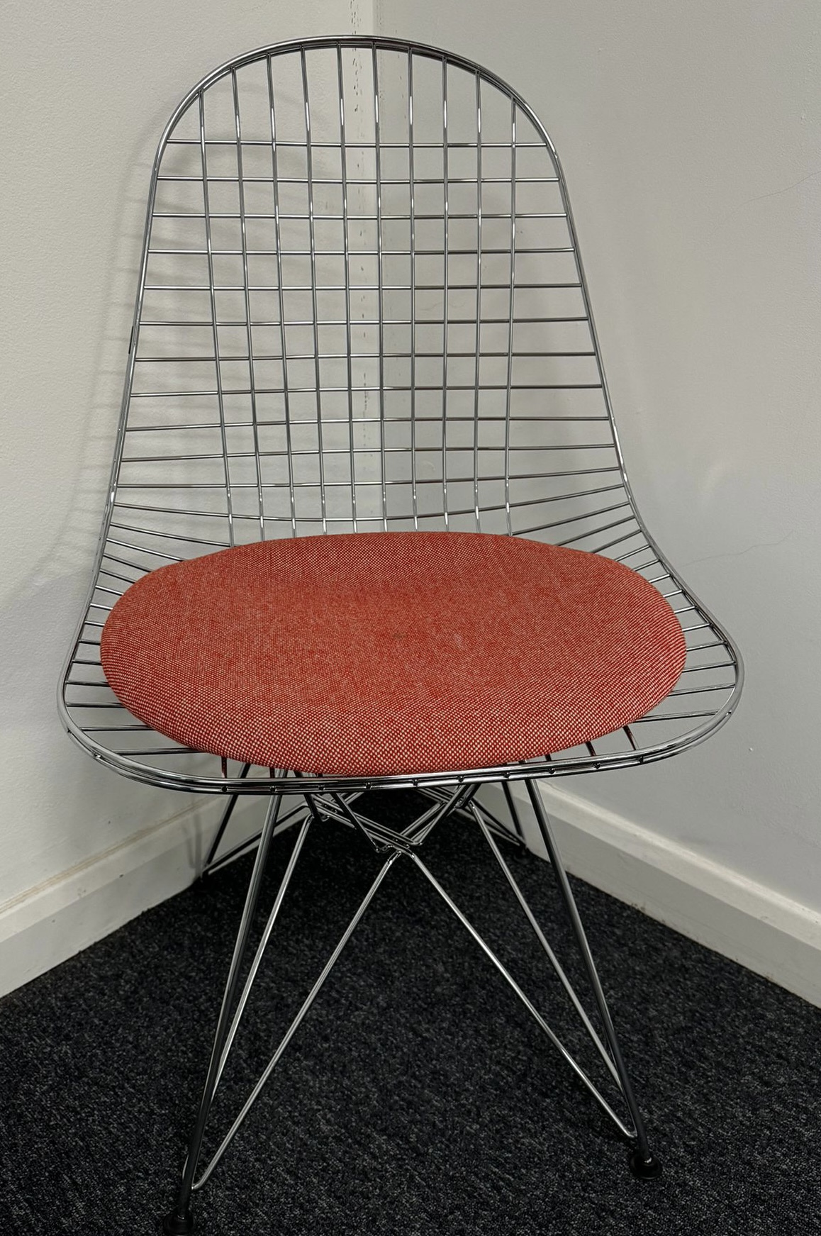 Vitra DKR wire chair