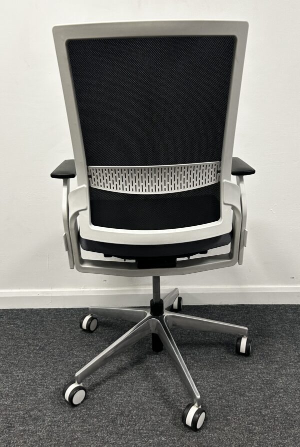 Senator Ecoflex ECF470HA High Back Task Chair Silver Grey fabric on White Chassis - Image 4