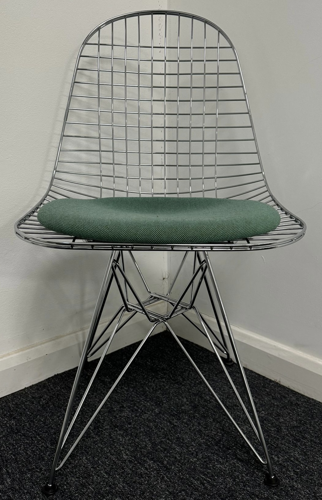 Vitra DKR Wire Chair Green
