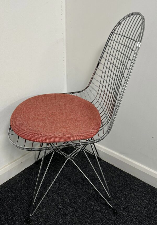 Vitra DKR Wire Chair Chrome Poppy Red  Seat pad - Image 4