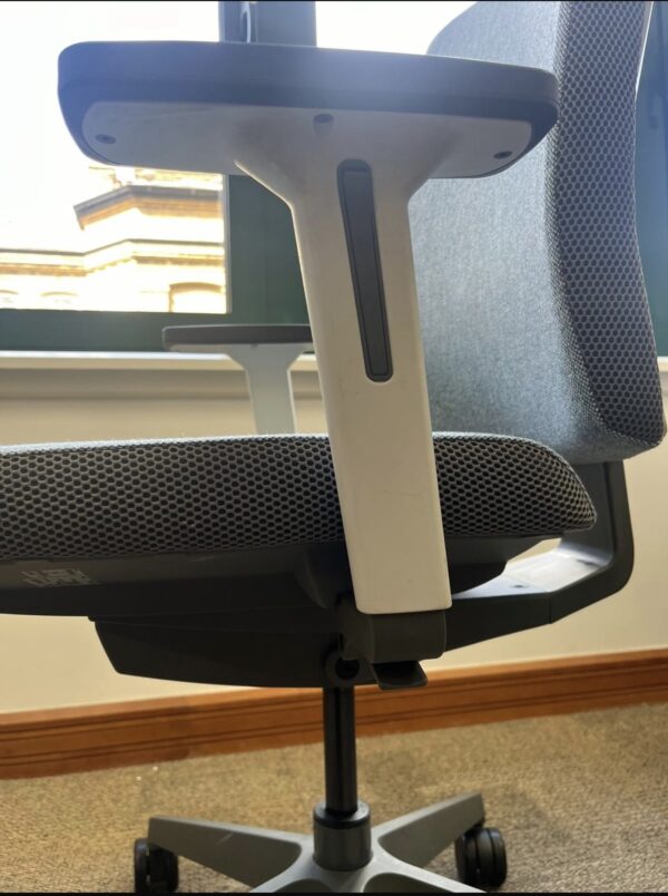 Senator Freeflex Task Chair - Image 6