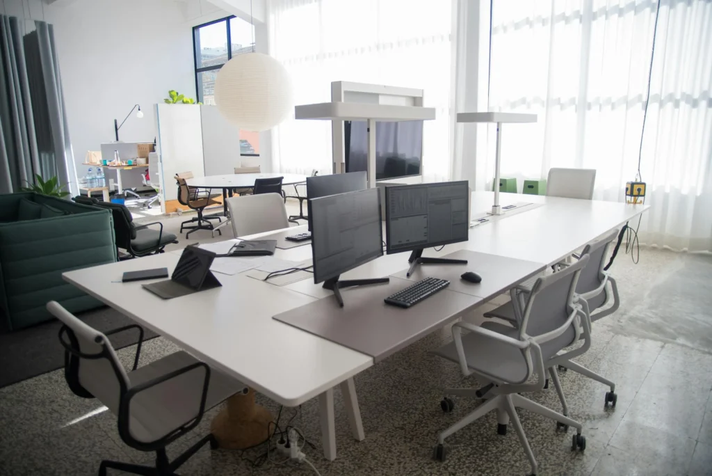 Collaborative Office Furniture
