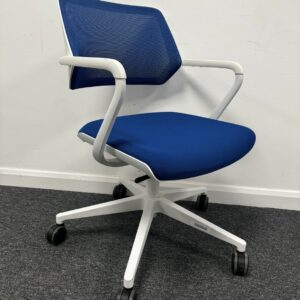 Steelcase QiVi Conference Chair