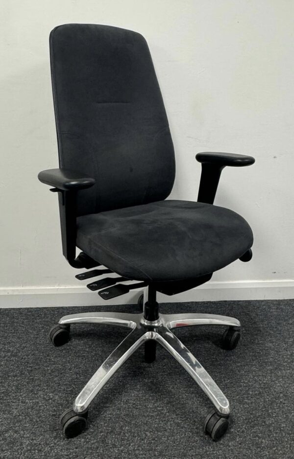 RH Logic 220 High Back Executive Task Chair with Arms and Headrest in Grey New Model - Image 2