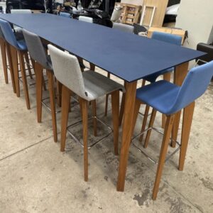 Frovi Jig Social Hi Table