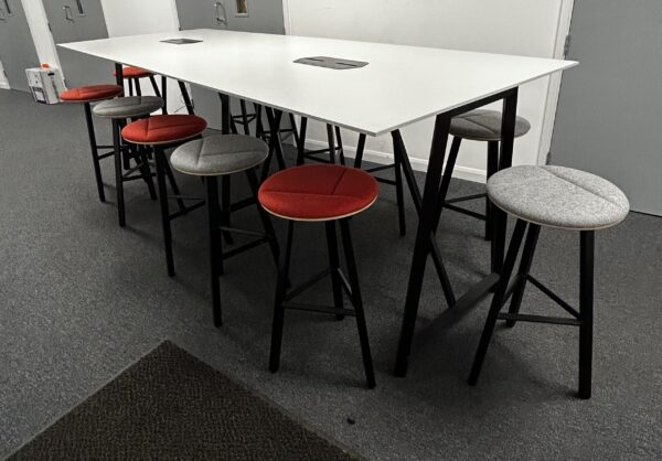Frovi Relic Hi Collaborative Table 3.2M x 1.2M White Laminate & 12 Frovi Relic Hi Stools - Image 4