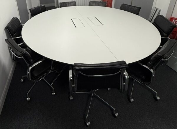 Vitra Segmented Round Boardroom Table 2.4m white laminate top black contour - Image 3