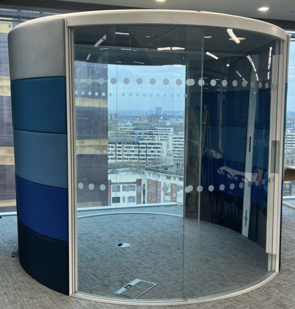 Orangebox Air3 12 circular Acoustic Office Privacy space Blue fade exterior - Image 2