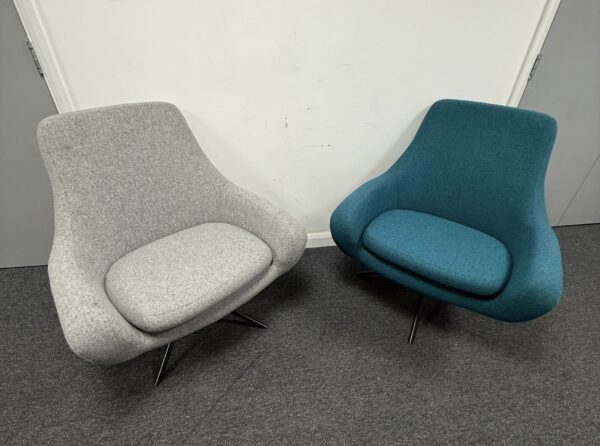 Softline Noomi Lounge Swivel Chair - Image 5