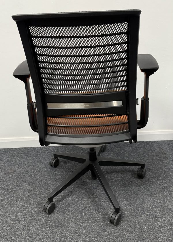 High quality Used Steelcase Think V2 orange Seat
