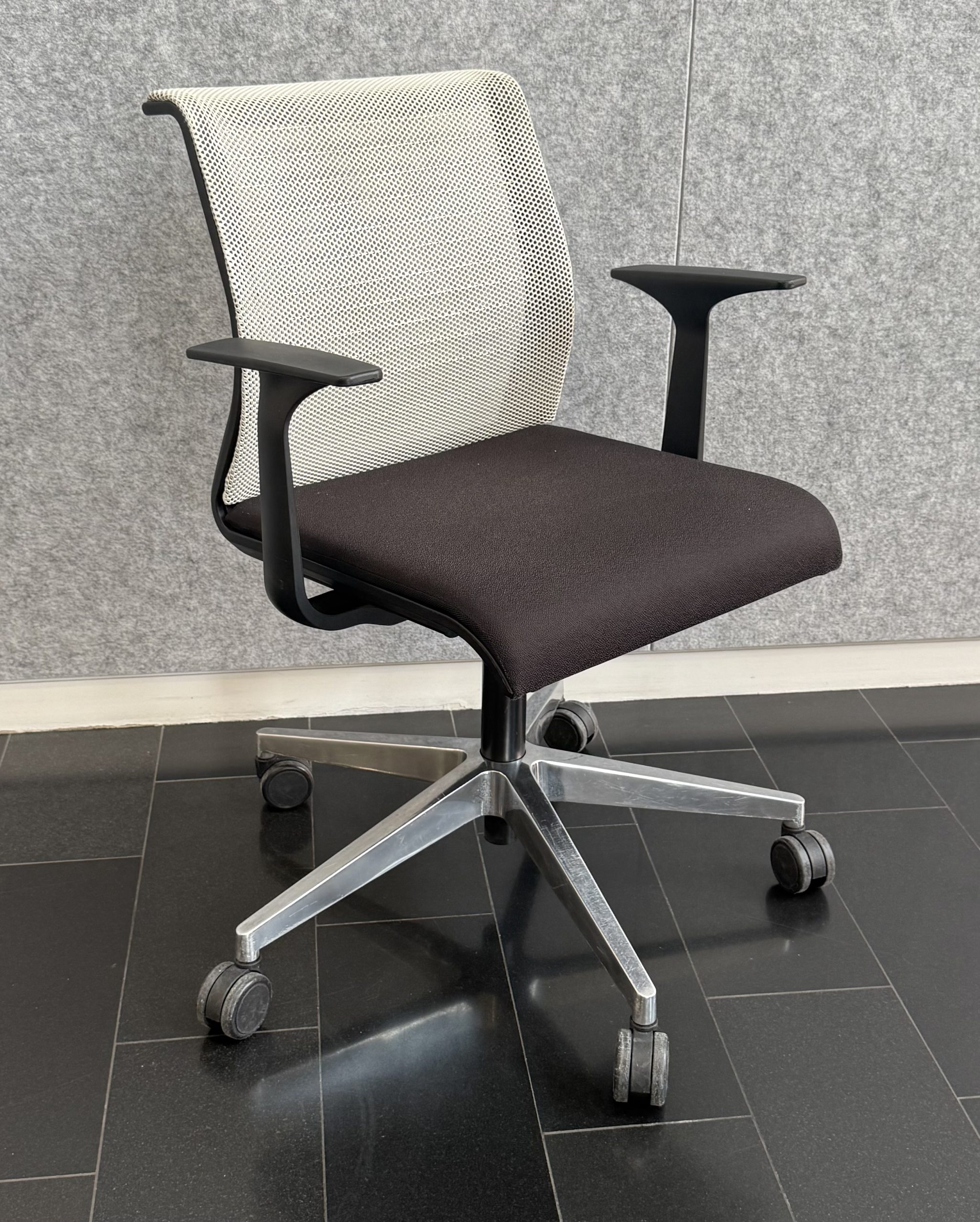 Used Steelcase Think Conference Chairs