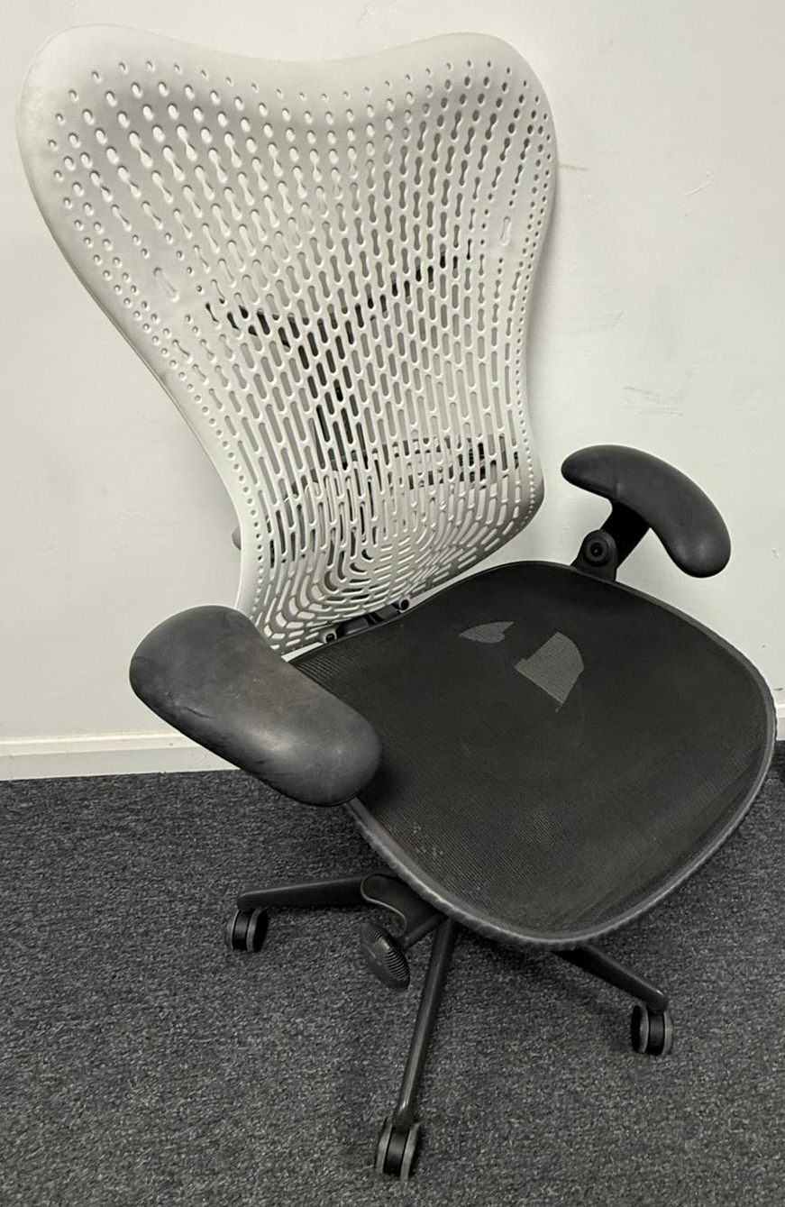 Used Herman Miller Mirra V1 Fog White Backrest on Anthracite Seat