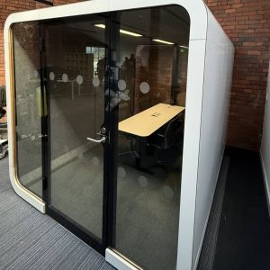 Framery 2Q Acoustic 4-6 person privacy Workspace
