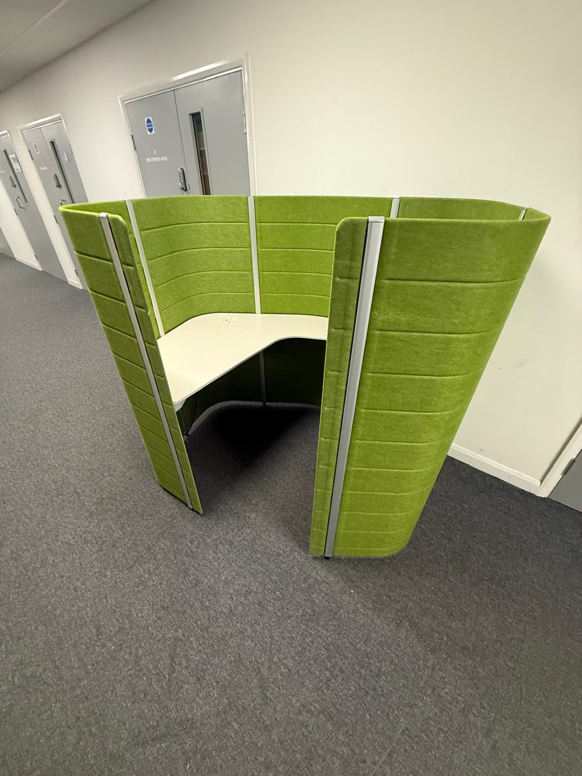 Vitra Workbays Focus 1