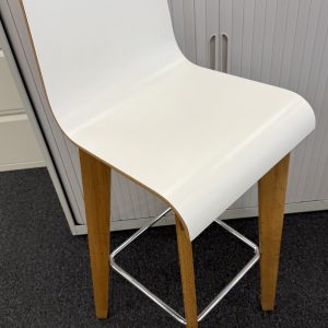 Frovi Jig Duo High Stool White Laminate Faced Seat on Oak Frame