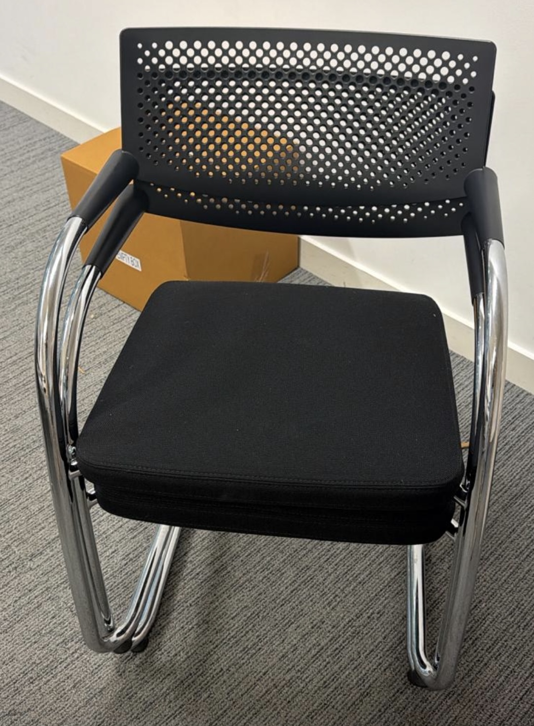 Vitra Visavis Stacking Chair Black