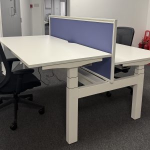Senator Chemistry B2B Sit Stand Desk 1600 x 800 White on White